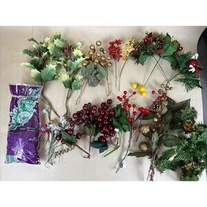 Lot Of VTG Holly Berry Fruit Pinecone Pick Floral Holiday‎ Christmas Decoration